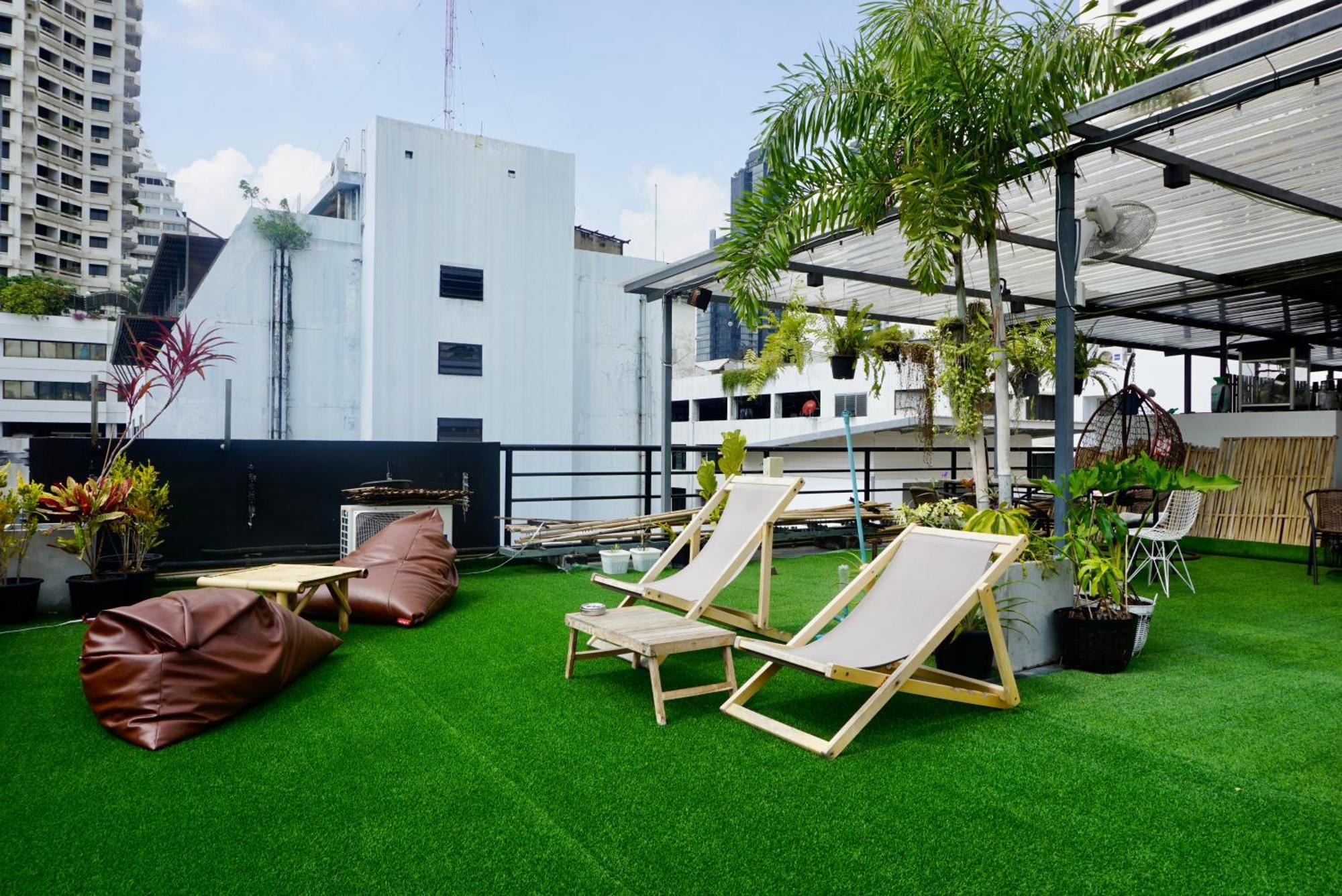 Silom Soi 3 Hash Apartment Hip And Funky With Rooftop View Bangkok Exterior foto